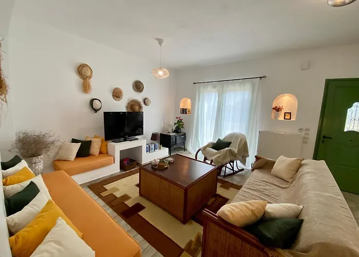Family D 3 Bedroom House With Bbq&Patio In Huge Estate! Villa Porto Heli
