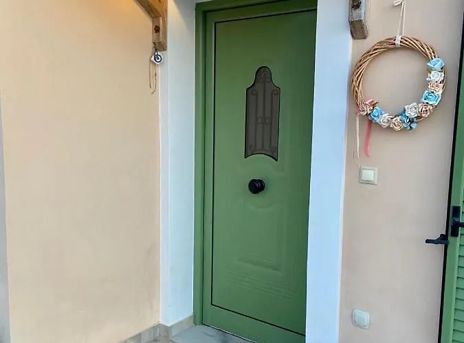 Family D 3 Bedroom House With Bbq&Patio In Huge Estate! Porto Heli