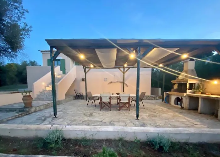 Family D 3 Bedroom House With Bbq&Patio In Huge Estate! * Porto Heli